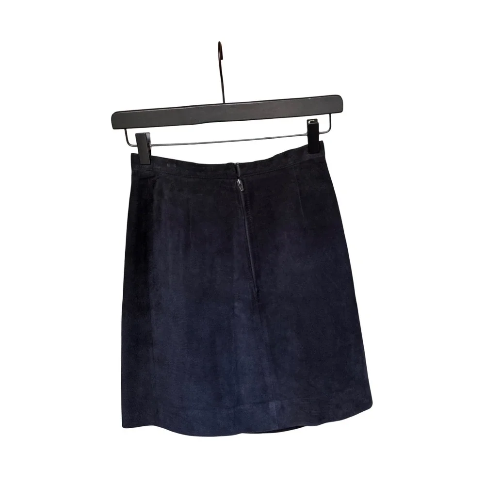Chanel Boutique Vintage 80s Black Suede Mini Skirt Size XS A-Line Lined Designer